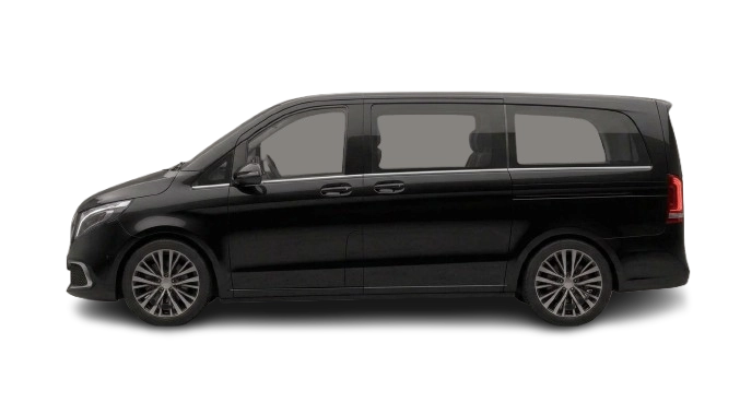MPV people carrier seating 6 passengers with 4 suitcases